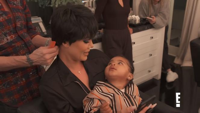 Khloe Kardashian jako Kris Jenner