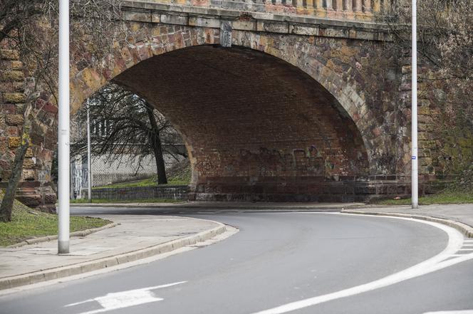 Rusza remont zjazdu z Mostu Poniatowskiego: Będę utrudnienia w ruchu!