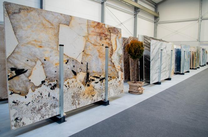 Interstone