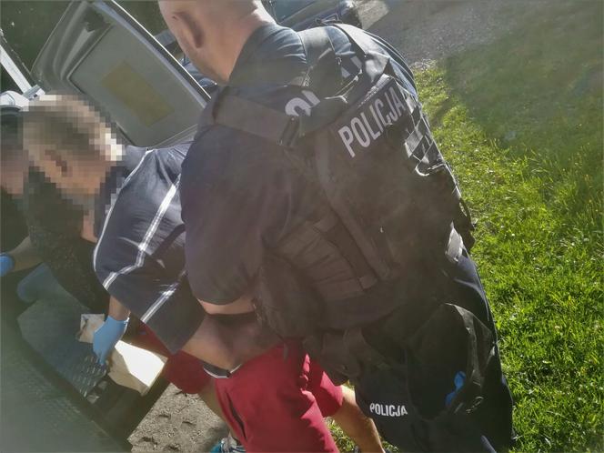 Kościerzyna: Diler narkotyków zatrzymany. Zaatakował policjantów