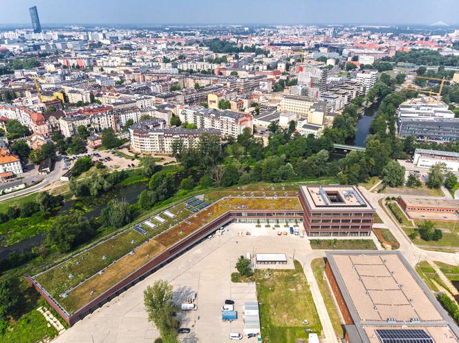 Siedziba MPWiK we Wrocławiu 1