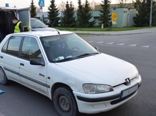 5 lat więzienia grozi mieszkańcowi z okolic Chełma, który przez kilka kilometrów ciągnął za samochodem psa. Zwierzę nie przeżyło.