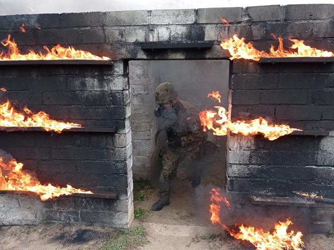 Sprawdzian na torze napalmowym