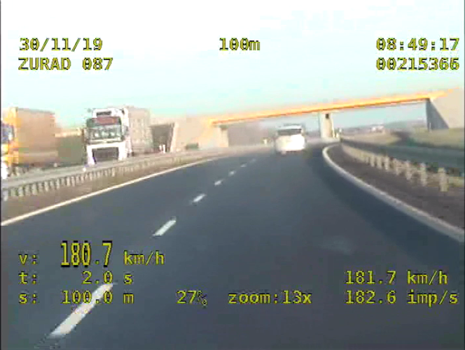 Gnał jak wariat przez powiat inowrocławski. To piraci drogowi wiozący śmierć