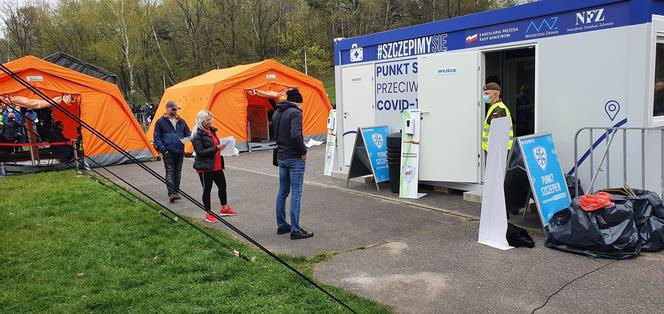 Mobilny punkt szczepień nad Maltą