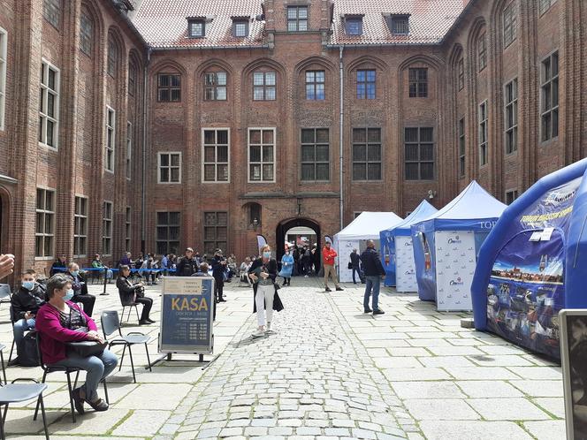 Szczepienia Citomedu w toruńskim ratuszu