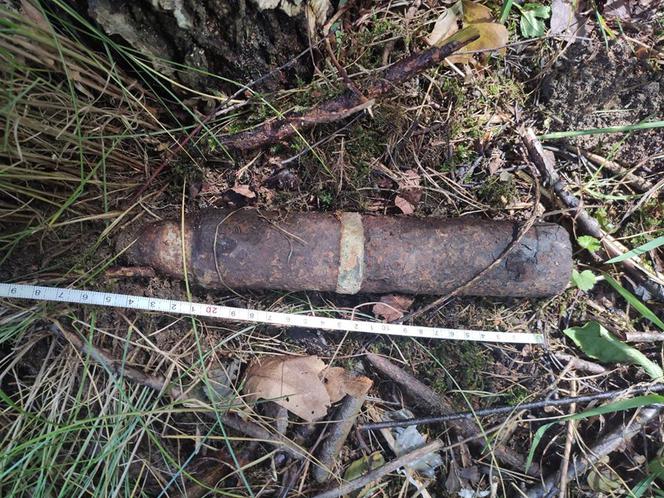 Tarnów. Pocisk przeciwlotniczy znaleziony podczas spaceru na ulicy Trzcinowej