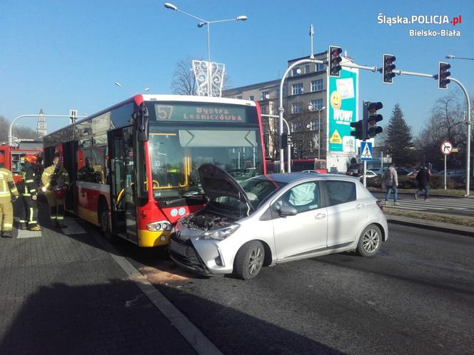 zderzenie_wypadek_autobus