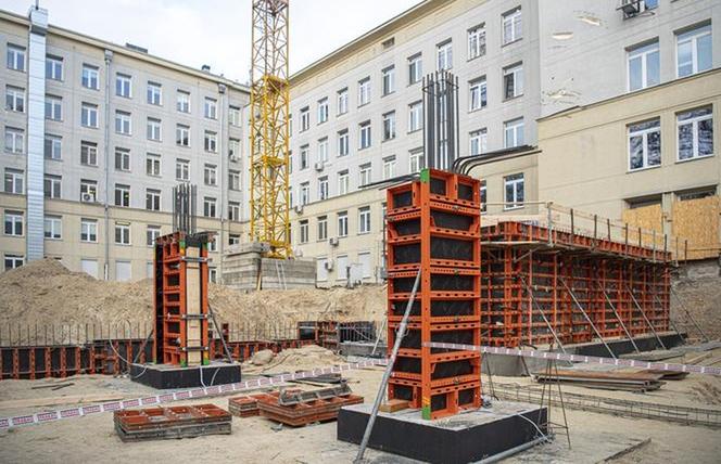 szpital bielański w rozbudowie