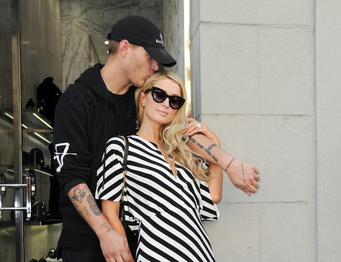 Paris Hilton, Chris Zylka