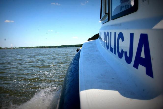 Augustów: 10-latka nie żyje. Makabryczny wypadek na jeziorze
