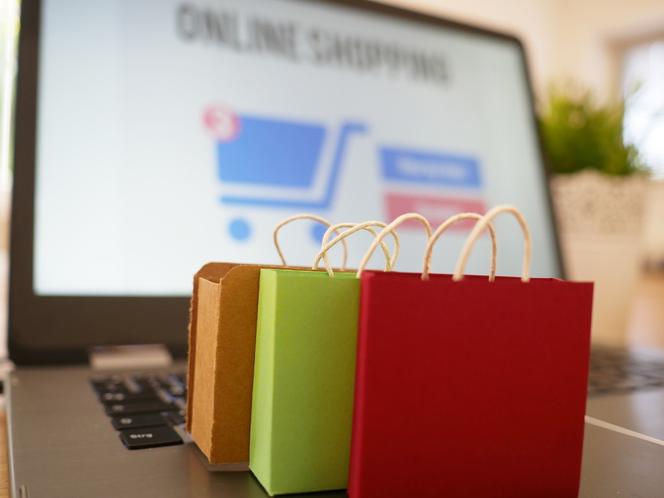 zakupy online materiały prasowe
