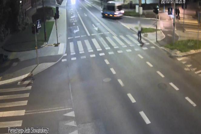 Olsztyn. Policyjny pościg za pijanym kierowcą