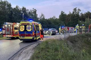 Koszmarny wypadek pod Mińskiem Mazowieckim Siła uderzenia rozerwała