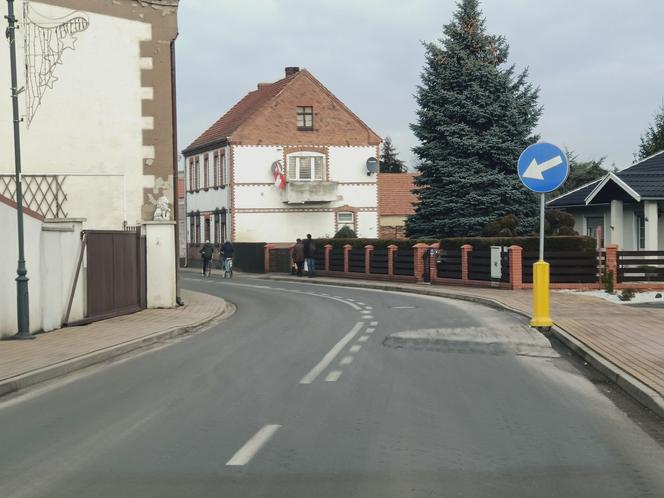 Dziwna szykana w Osiecznej będzie zdemontowana