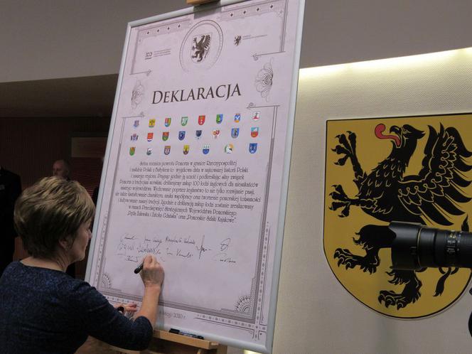 100 łodzi na 100-lecie zaślubin Polski z morzem