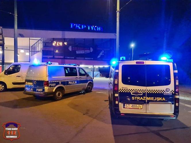 Tychy. Policjanci reanimowali 16-latka rażonego prądem
