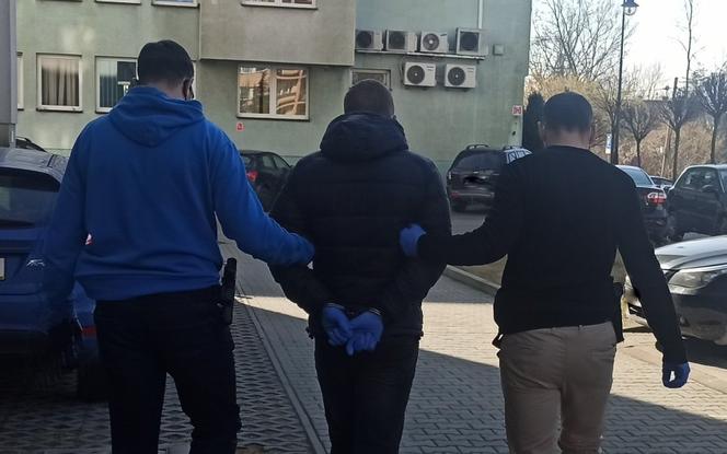 Trzebinia: PEDOFIL chciał wykorzystać jej 12-letnią córkę, URZĄDZIŁA ZASADZKĘ!