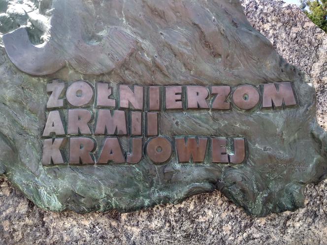 Obelisk Ku Czci Żołnierzy Armii Krajowej w Toruniu