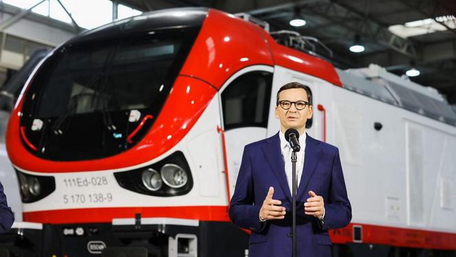 Mateusz Morawiecki w zakładzie PESA Bydgoszcz SA.