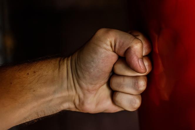 Znęcał się nad matką i bratem, był bezwzględny. W końcu się doigrał, tego się nie spodziewał