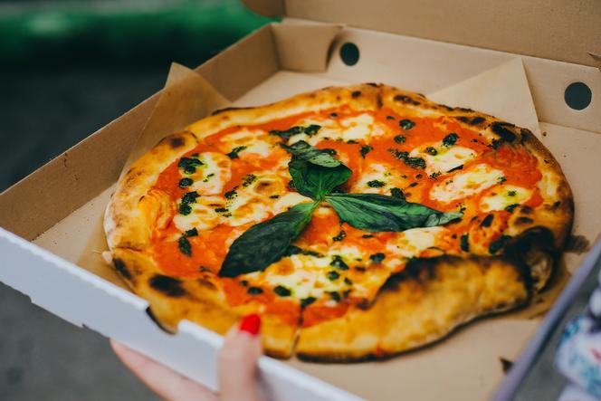 Pizza z dostawą
