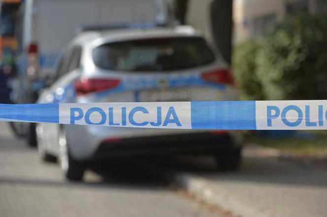 Tragiczny wypadek w Krakowie. Mężczyzna wypadł z okna bloku