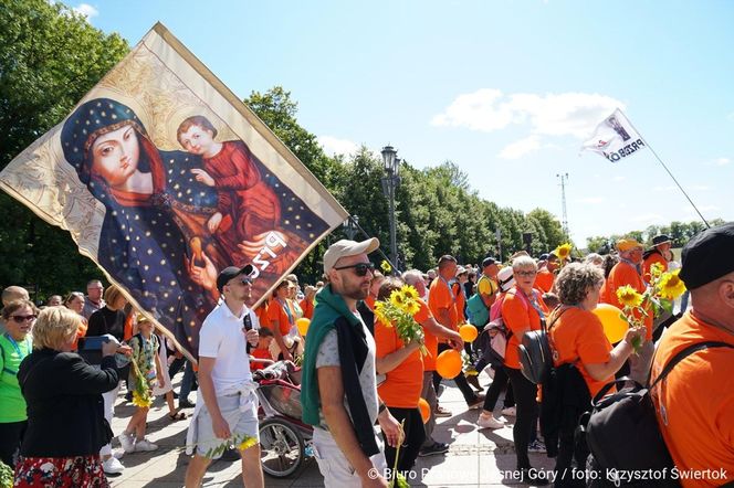 Pielgrzymki na Jasną Górą na uroczystości Matki Bożej Częstochowskiej