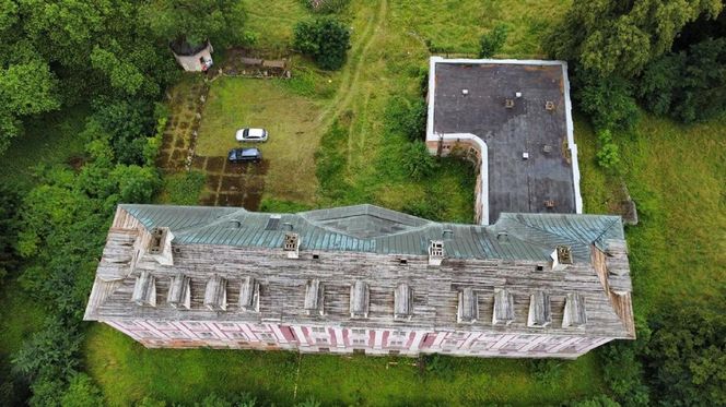  Przez dwa lata szajka mężczyzn kradła miedziany dach z Pałacu Sapiehów