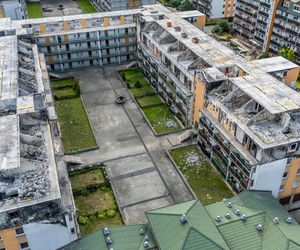 Blok w Ząbkach po pożarze