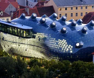 5 stylów architektonicznych, o których na bank nie słyszałeś. Jeden możesz kojarzyć z westernów