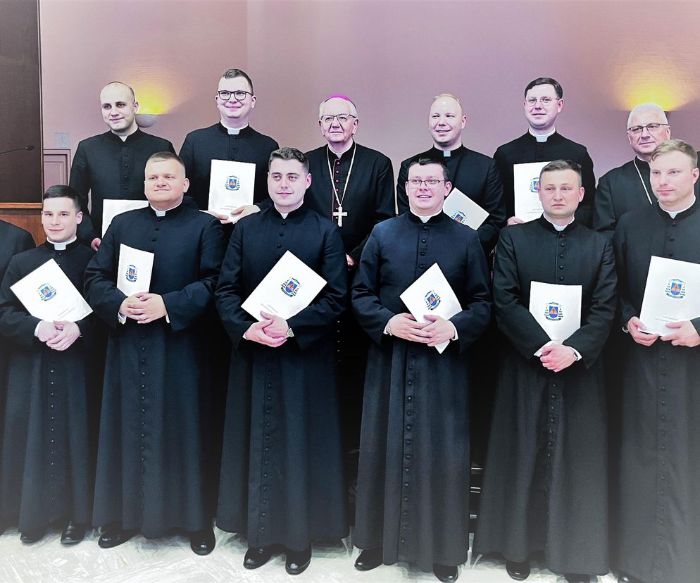 Pierwsze nominacje odebrało takze 10 nowych neoprezbiterów. 