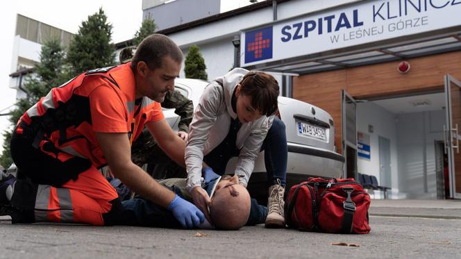 Na dobre i na złe, odcinek 729. Wera (Magdalena Celmer), Farukh Asanow (Kiril Denev)