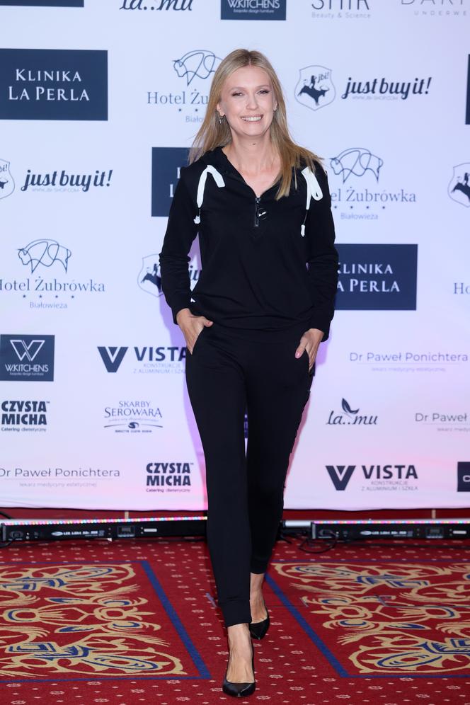 Tak gwiazdy bawiły się na Podlasiu: pokazy mody w luksusowym hotelu, pyszne jedzenie, ognisko i relaks w SPA!