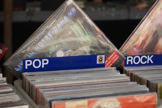 Zimowa Giełda Płytowa w Bydgoszczy. Czarne krążki przyciągnęły tłumy [ZDJĘCIA]