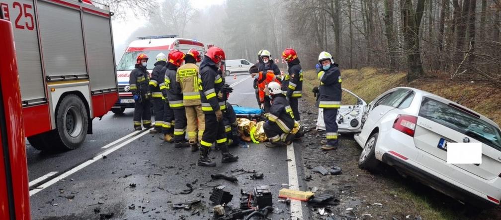 Koszmarna czołówka! Wszystko przez prękość i warunki na drodze.