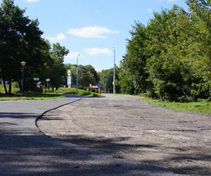 Na ulicę Wapienną wrócili drogowcy. Remont „nabiera” kształtu