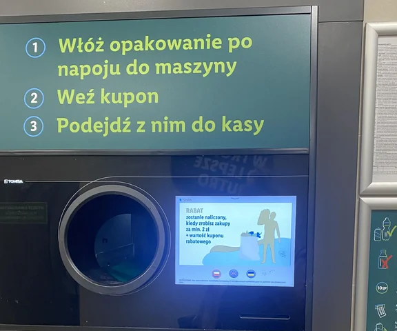Butelkomaty już nie tylko w sklepach, ale i na osiedlach