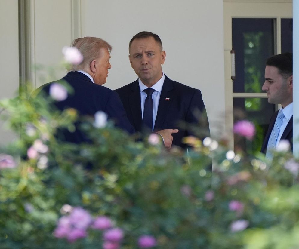 Trump i Nawrocki zamienili kilka słów w cztery oczy