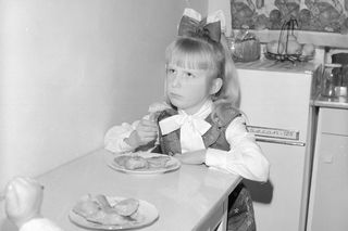 QUIZ PRL. To się jadło i piło w święta w Polsce Ludowej