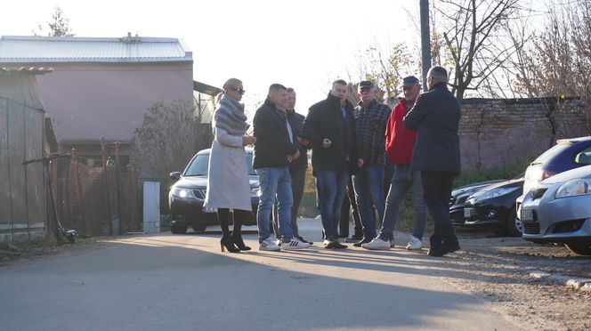 Ograniczenie prędkości czy progi zwalniające? Mieszkańcy ul. Wapiennej mają odmienne zdanie