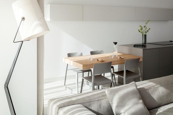 Łączona zabudowa meblowa w kuchni