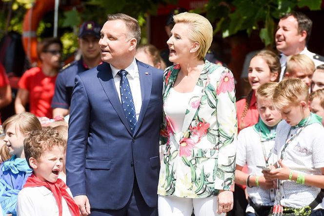 Andrzej Duda śpiewa z dziećmi! Co wykonał prezydent?