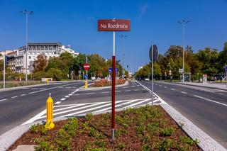 Efekty remontu pl. Na Rozdrożu w Warszawie