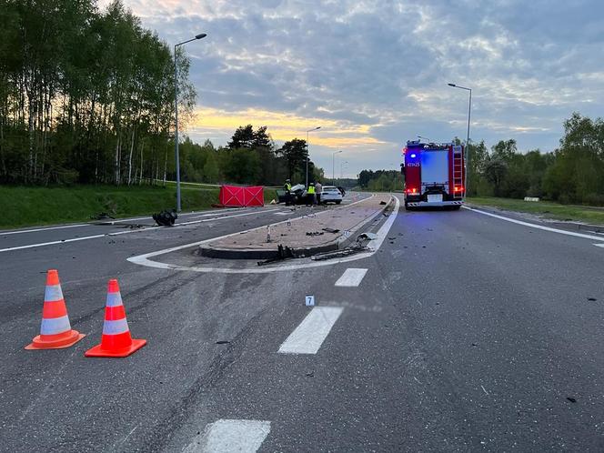 Matka i jej 15-letni syn zginęli w  wypadku w Leżajsku [GALERIA]