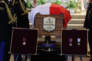 Wielka żałoba. Młody strażak zginął na służbie. Morze łez na pogrzebie