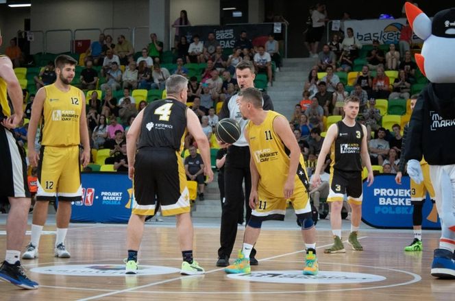 Arena Katowice to kompleks obiektów sportowych i hotelowo gastronomicznych