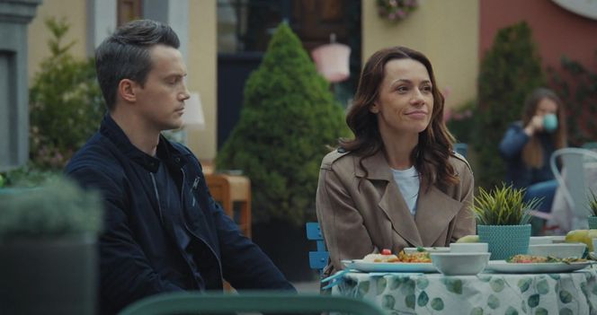 M jak miłość odc. 1880. Martyna (Magdalena Turczeniewicz), Jakub Karski (Krzysztof Kwiatkowski)