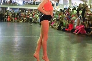 Matka na siłę robi z 9-latki gwiazdę