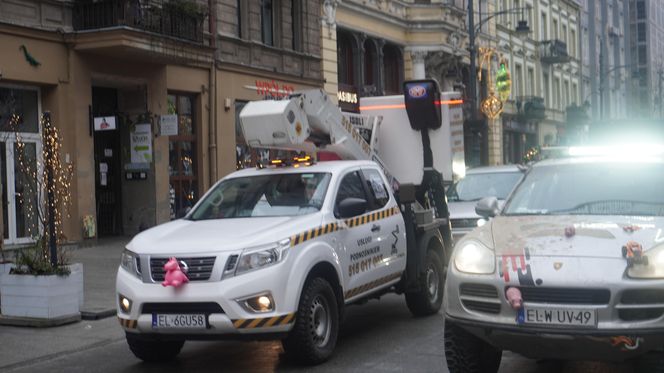 Wielka Szarża w centrum Łodzi. Oddziały konne przeszły przez Piotrkowską